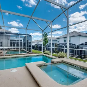 Holiday home Stylish Wprivate Pool&spa, Near United States